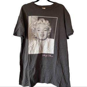 H&M Marilyn Monroe Oversized T-Shirt Dress